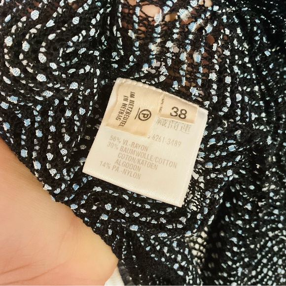 Escada Navy Blue Knit Button Front Cardigan- Size 38/M - Picture 6 of 10